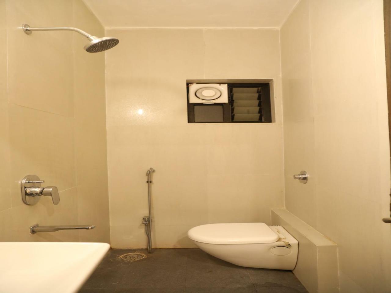 Oyo 14523 Hotel Al Zamzam 那格浦尔 外观 照片